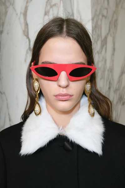 Look 61